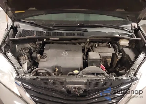 2013 Toyota Sienna Le V6 8 Passenger из США, поврежденный, VIN 5TDKK3DC4DS382349